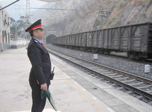 了解鐵路上的五大系統(tǒng)，車，機(jī)，工，電，輛崗位工作