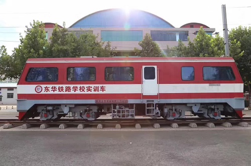 石家莊東華鐵路學(xué)?；疖囁緳C(jī)專業(yè)