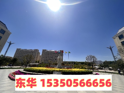 石家莊東華鐵路學(xué)校是在市區(qū)嗎？
